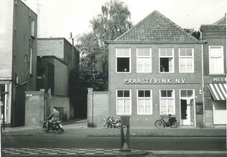 Helmond, Noord Koninginnewal 5. Fotograaf T. van Mierlo