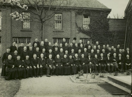 De Broeders van de Onbevlekte Ontvangenis.