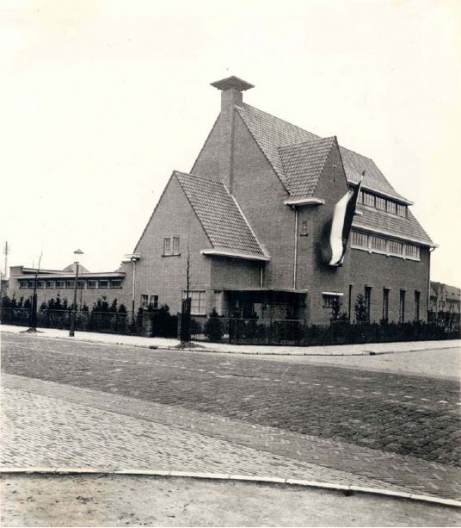 School Kerstroosplein